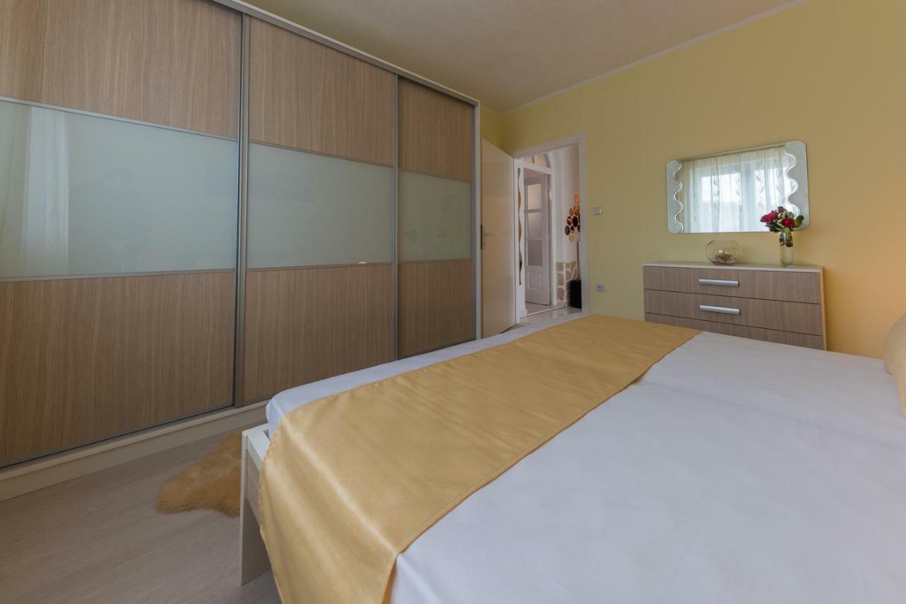 Apartment Danijela II Sibenik Ngoại thất bức ảnh