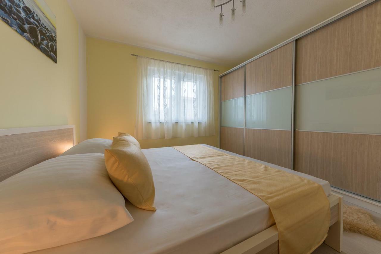 Apartment Danijela II Sibenik Ngoại thất bức ảnh