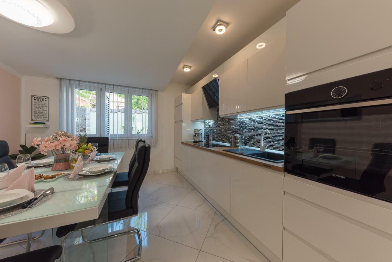 Apartment Danijela II Sibenik Ngoại thất bức ảnh